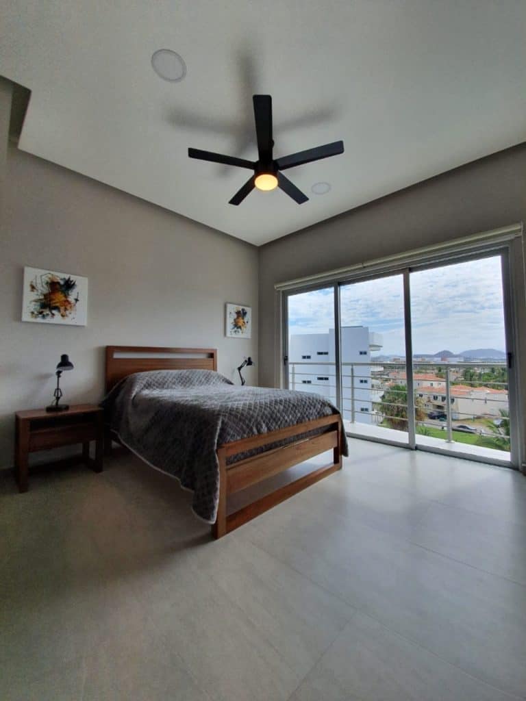 Isla Mazatlán Bedroom 2