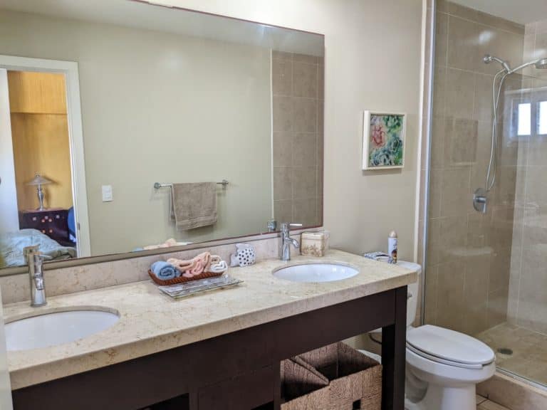 PBG For sale Bathroom