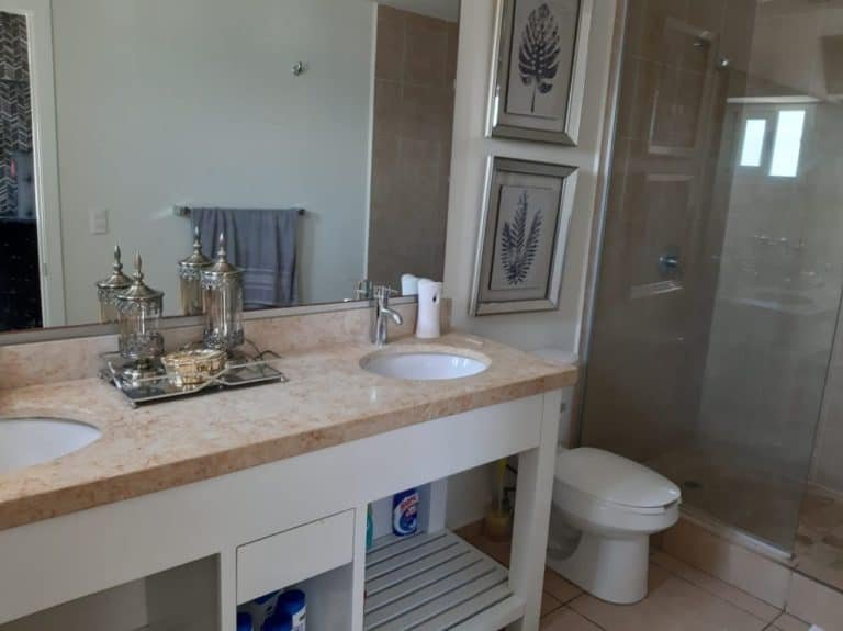 PBG4 Bathroom