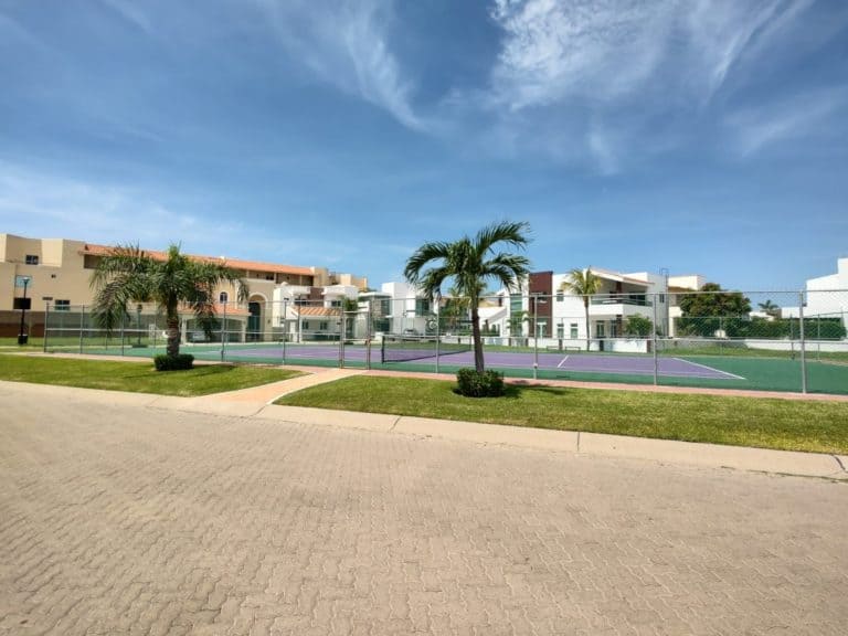 Punta Diamante Tennis Court