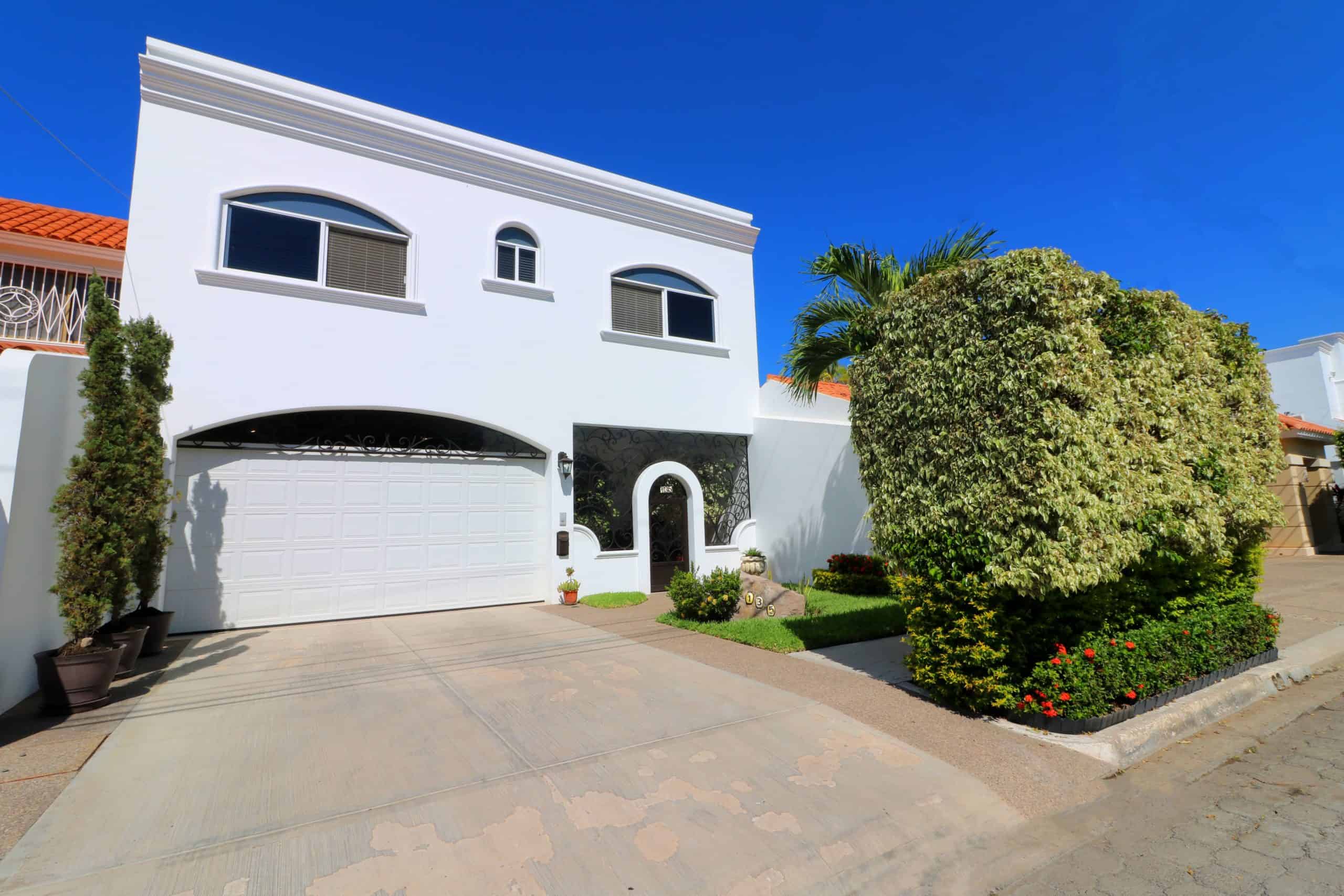 Lomas de Mazatlán MZT Real Estate