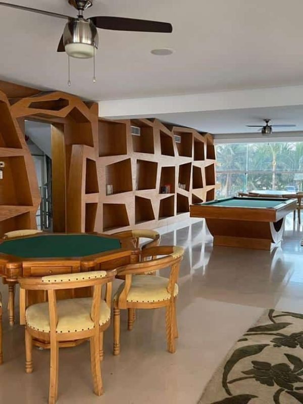 Peninsula Pool table 2
